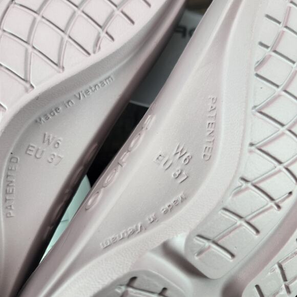 NEW Oofos Oolala Luxe Womens Size 6 Recovery Slip-On Flip Flop Sandals Pink - Picture 10 of 12